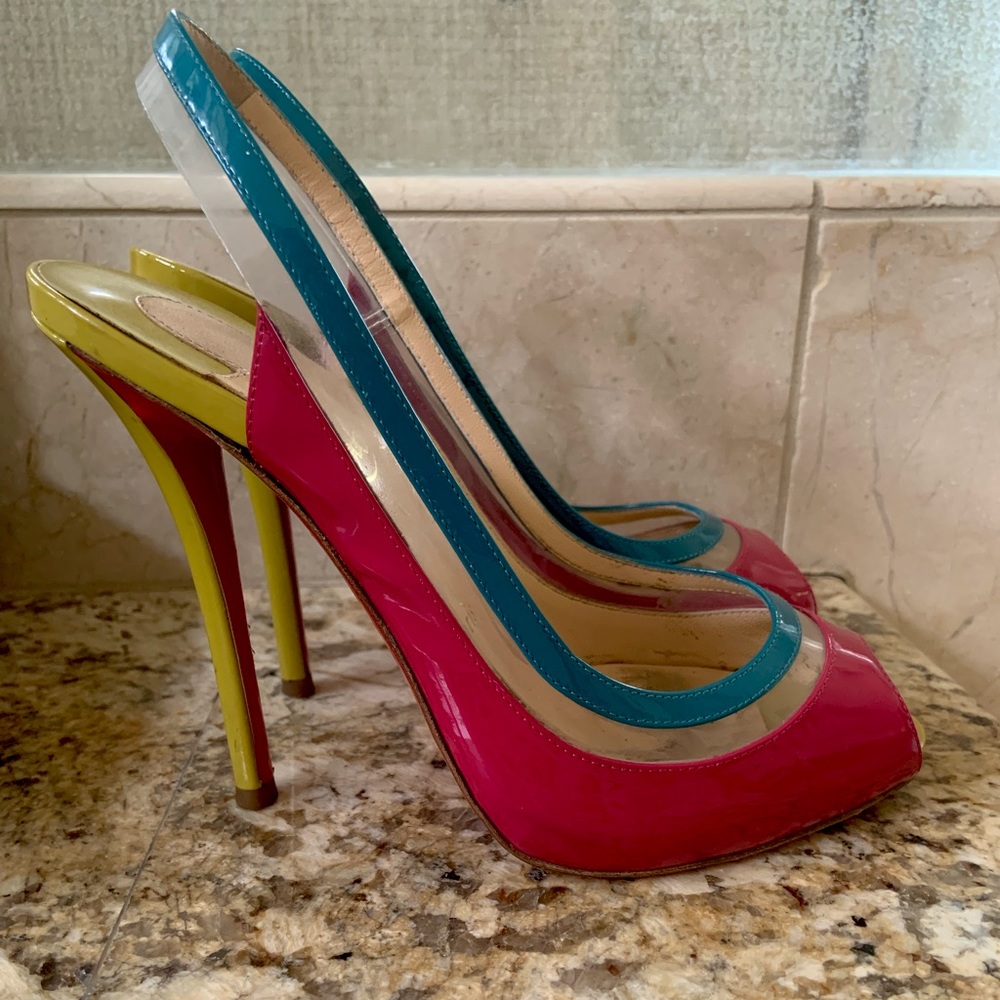 100% Authentic Christian Louboutin slingback Pumps